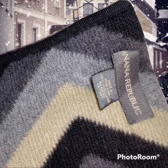 REFUGE Puffer Jacket w/ BANANA REPUBLIC Wool Scarf, Detachable Fur Hood, Wmn's M - Picture 6 of 16